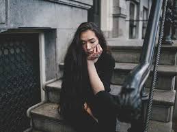 Symptoms of Depression in Women: Types and Causes