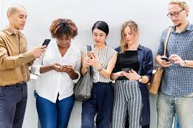 adults-casual-cellphone-1413653 - Study Finds