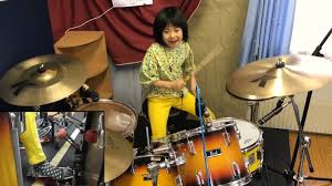 8-year-old girl stuns playing 'complicated' Led Zeppelin song on drums -  National | Globalnews.ca