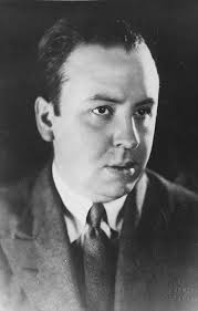 Young Alfred Hitchcock ~1920's : OldSchoolCool